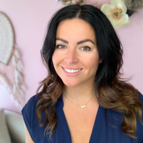 Kylaki Kyla studio owner, Brows & Microblading